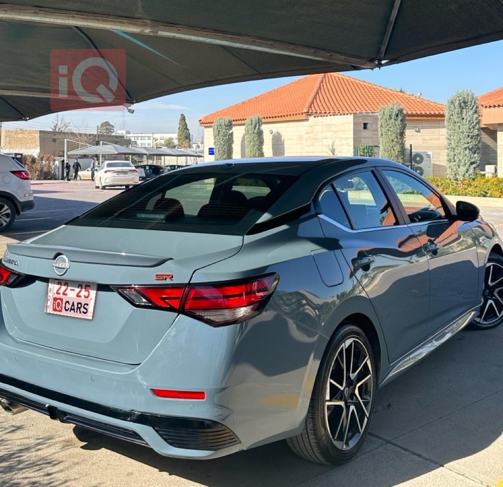 نيسان سنترا